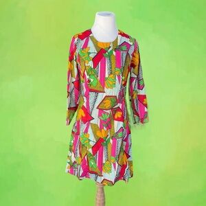 Handmade Vintage 60s Mod Tulip Floral Fitted Dress with fabric buttons